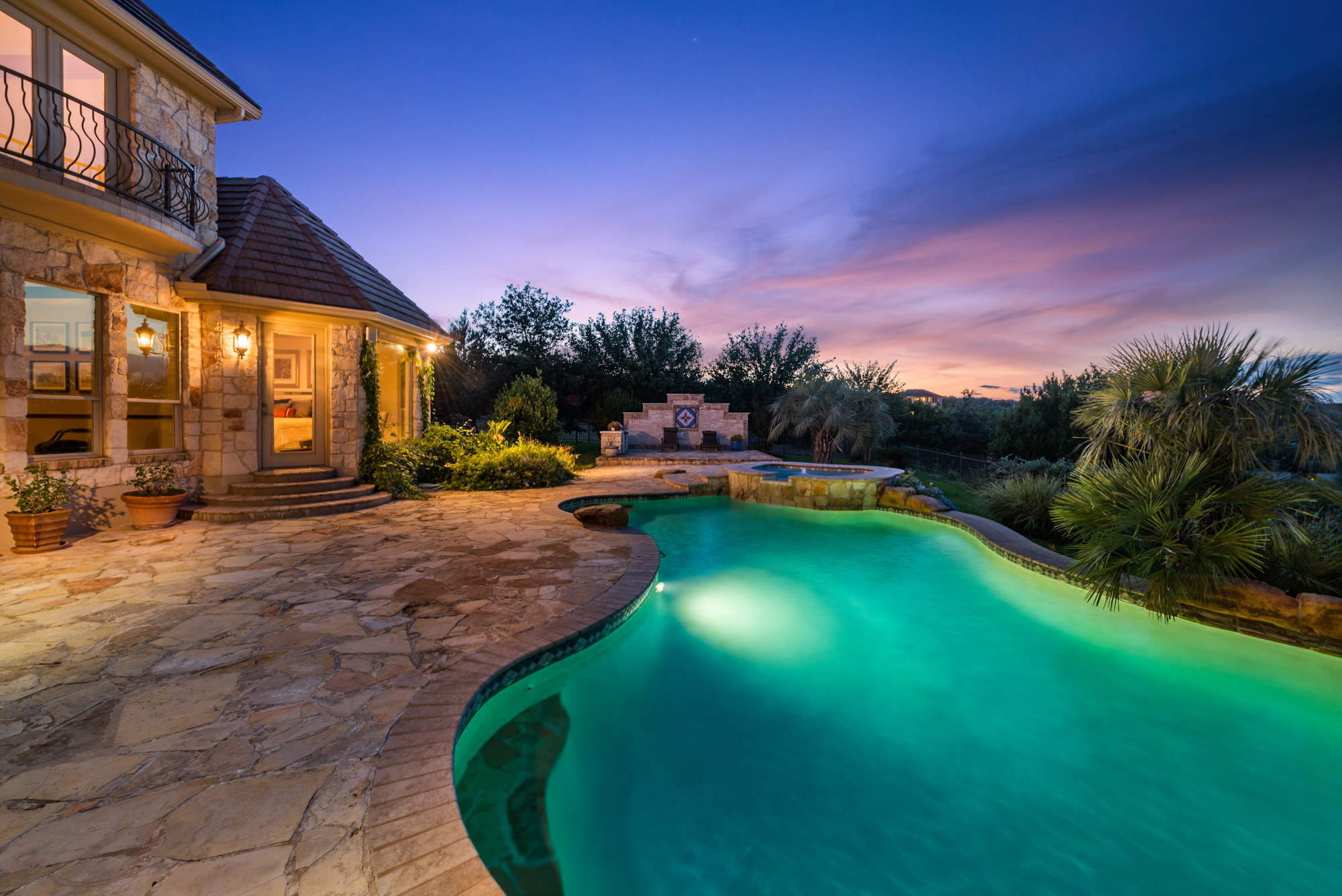 Austin-real-estate-luxury-cordill-ln-home 5 – DannyBatista.com